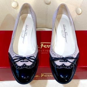 Salvadore Ferragamo Womens shoes size 8B